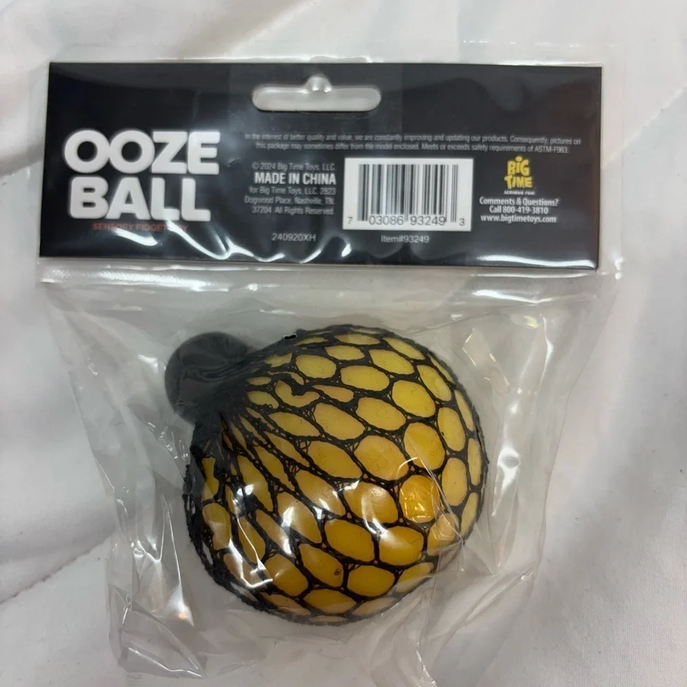 NWT Color Changing Ooze Ball Sensory Fidget Toy- Toy Planet yellow & orange